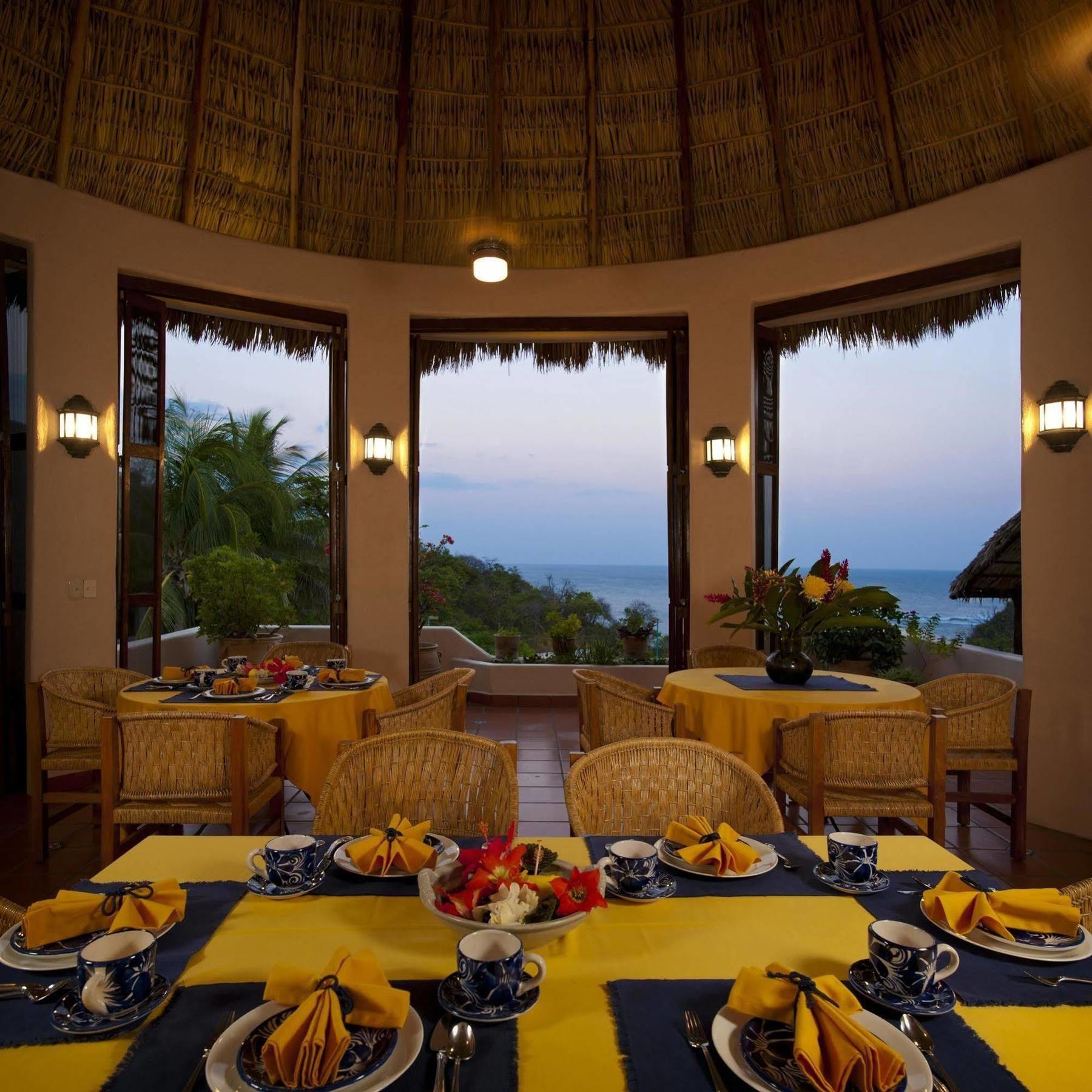 Agua Azul La Villa Санта-Крус-Хуатулко Экстерьер фото